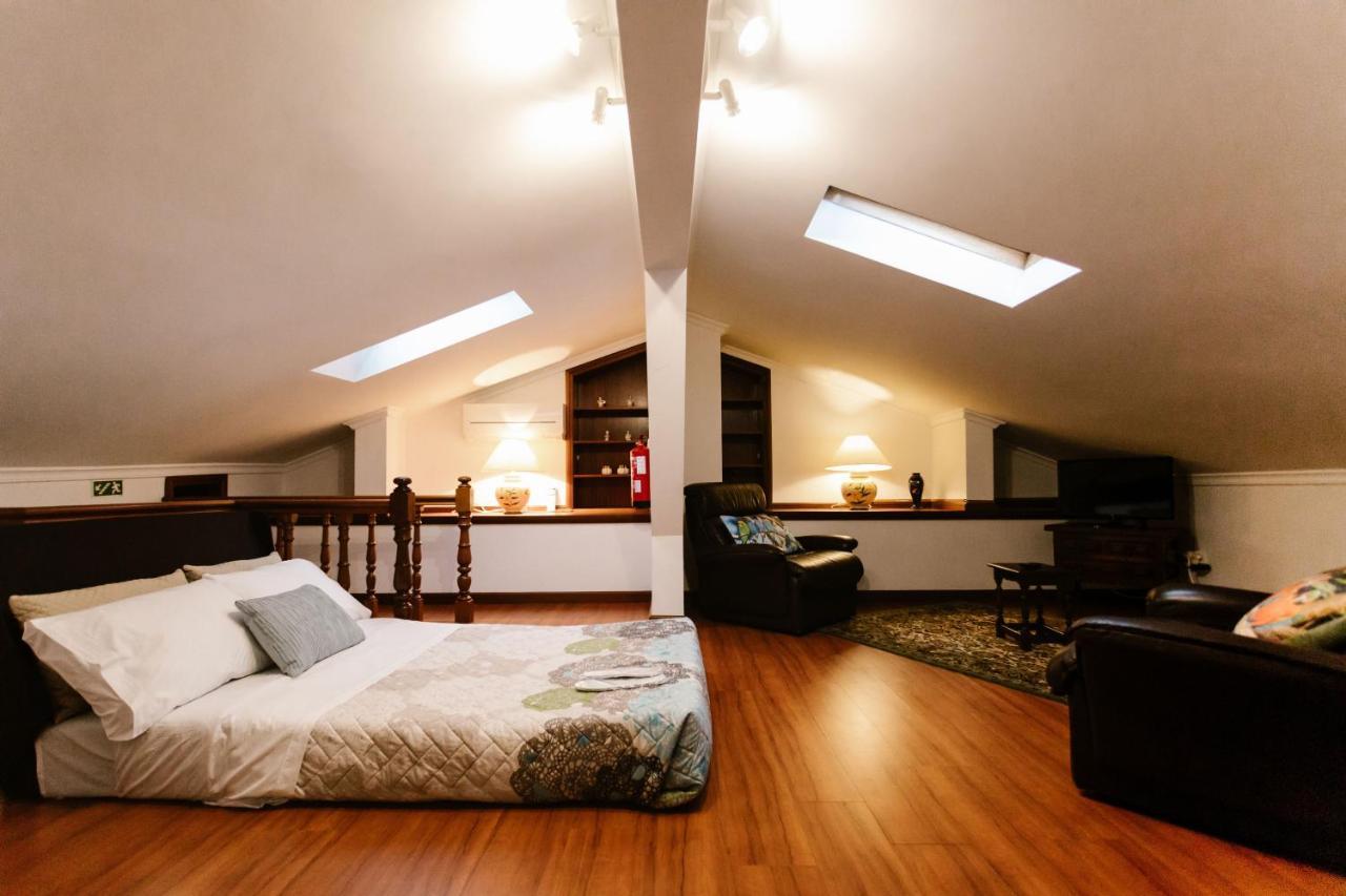 ギマランイス Casa Da Calcadaヴィラ エクステリア 写真