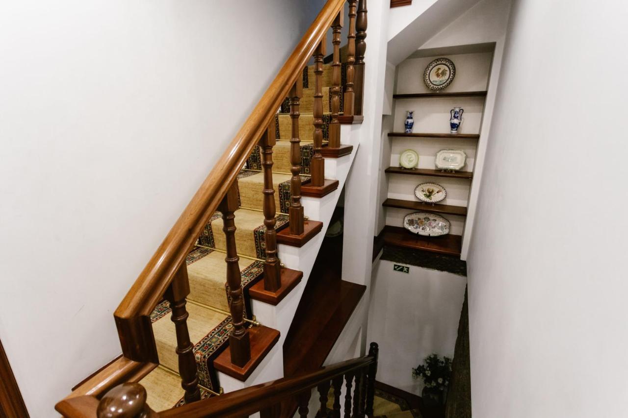 ギマランイス Casa Da Calcadaヴィラ エクステリア 写真