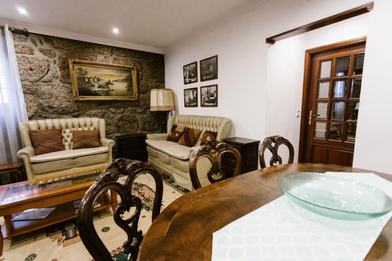 ギマランイス Casa Da Calcadaヴィラ エクステリア 写真