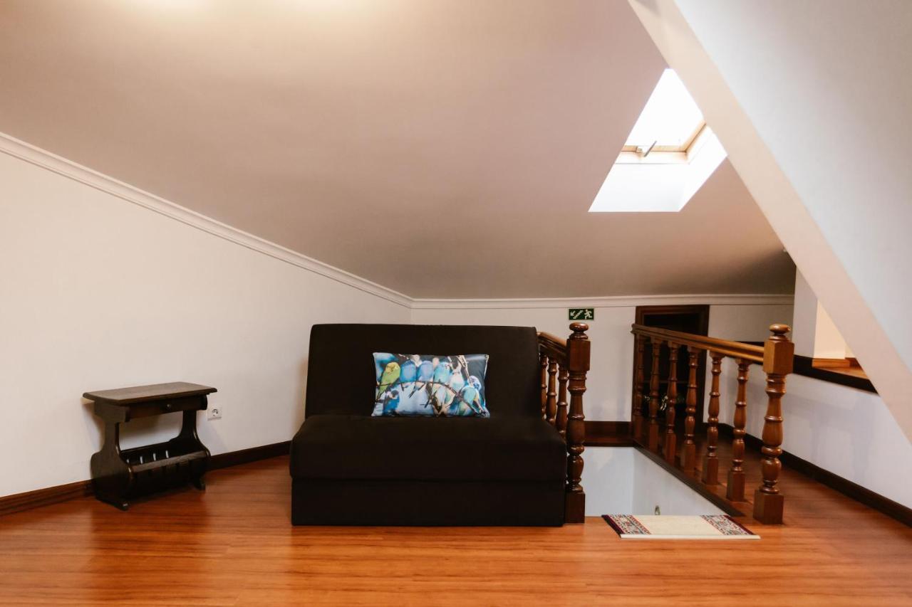 ギマランイス Casa Da Calcadaヴィラ エクステリア 写真